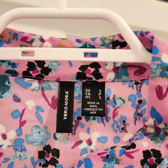 Vero Moda Button-Up Pink Floral Print Long-Sleeved Dress with Belt - Picture 5 of 6